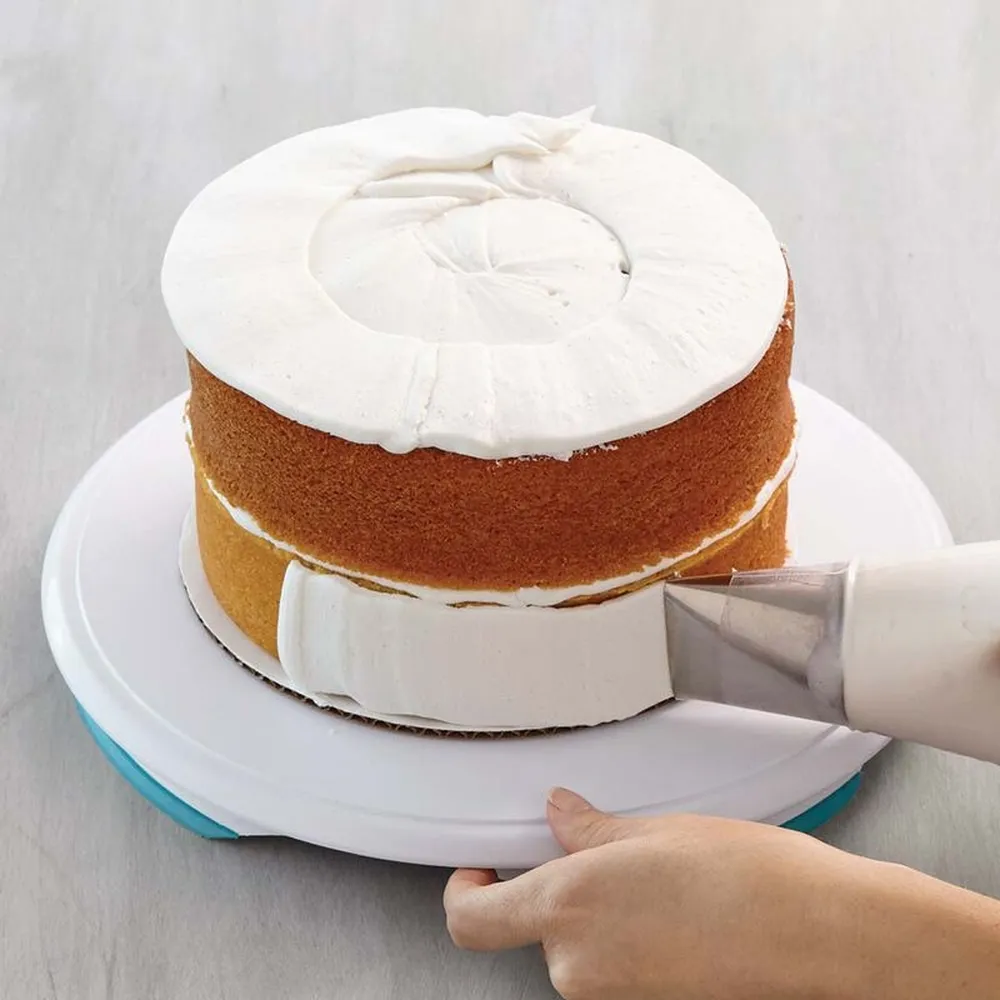 Идеальное выравнивание торта. Насадка для выравнивая торта. Торт с ровной поверхностью. Выравнивание торта. Идеально ровный торт.